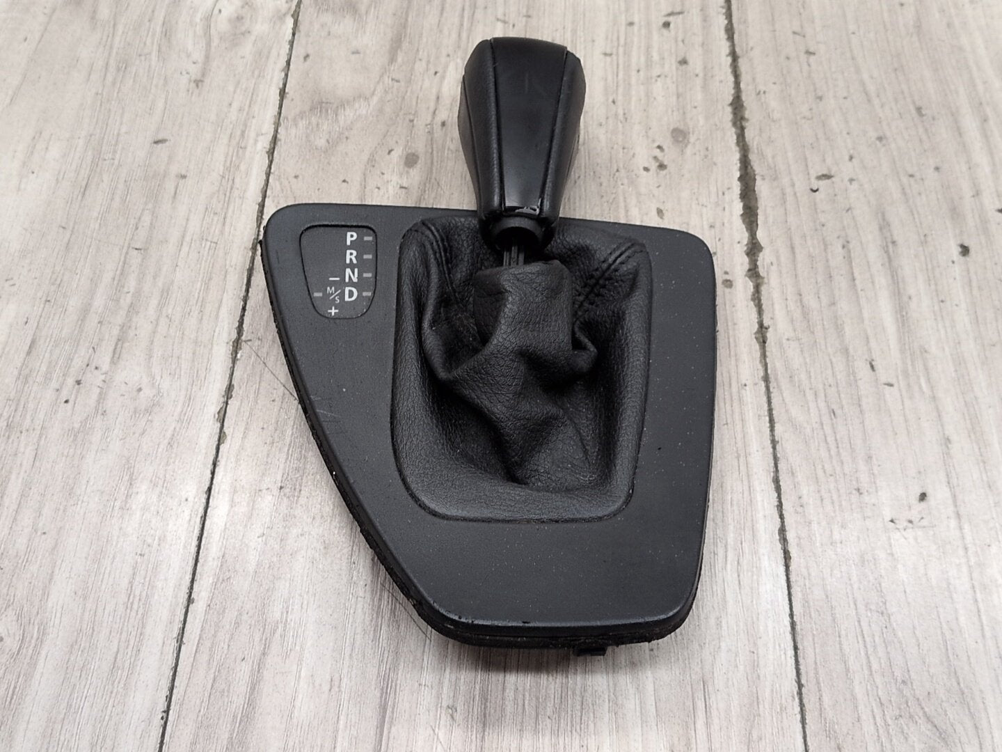 2006-2011 BMW 328i E90 Gear Selector Controller Shifter Knob Panel Assembly 7603764