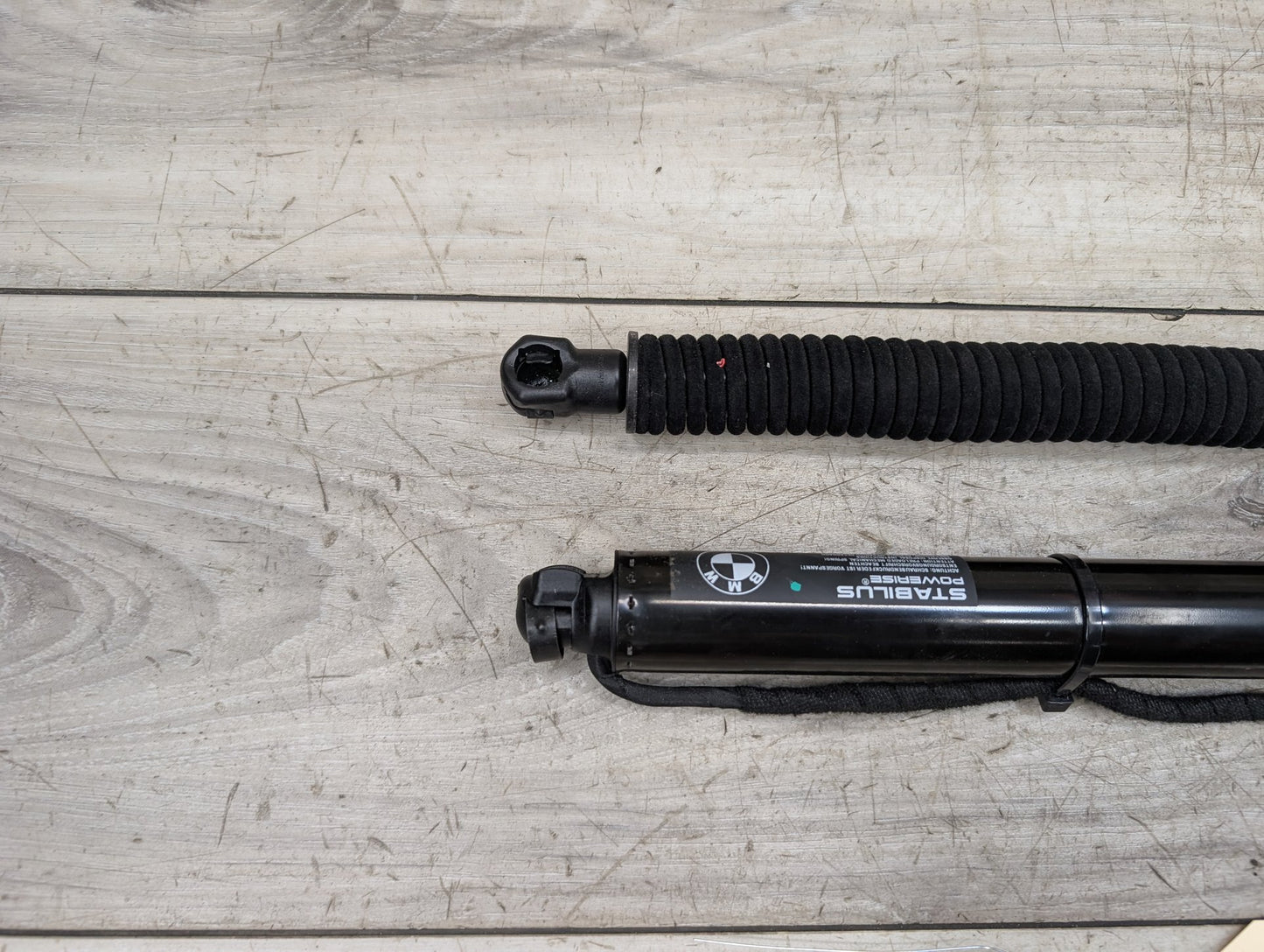 18-24 OEM BMW G01 F97 X3 X3M Rear Left Right Liftgate Shock Strut Lift Supports