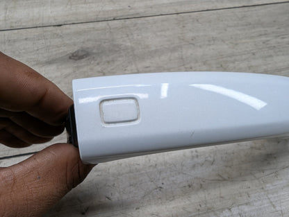 2008 - 2017 Audi S5 8T Front Left Driver Exterior Door Handle 8T0837205A