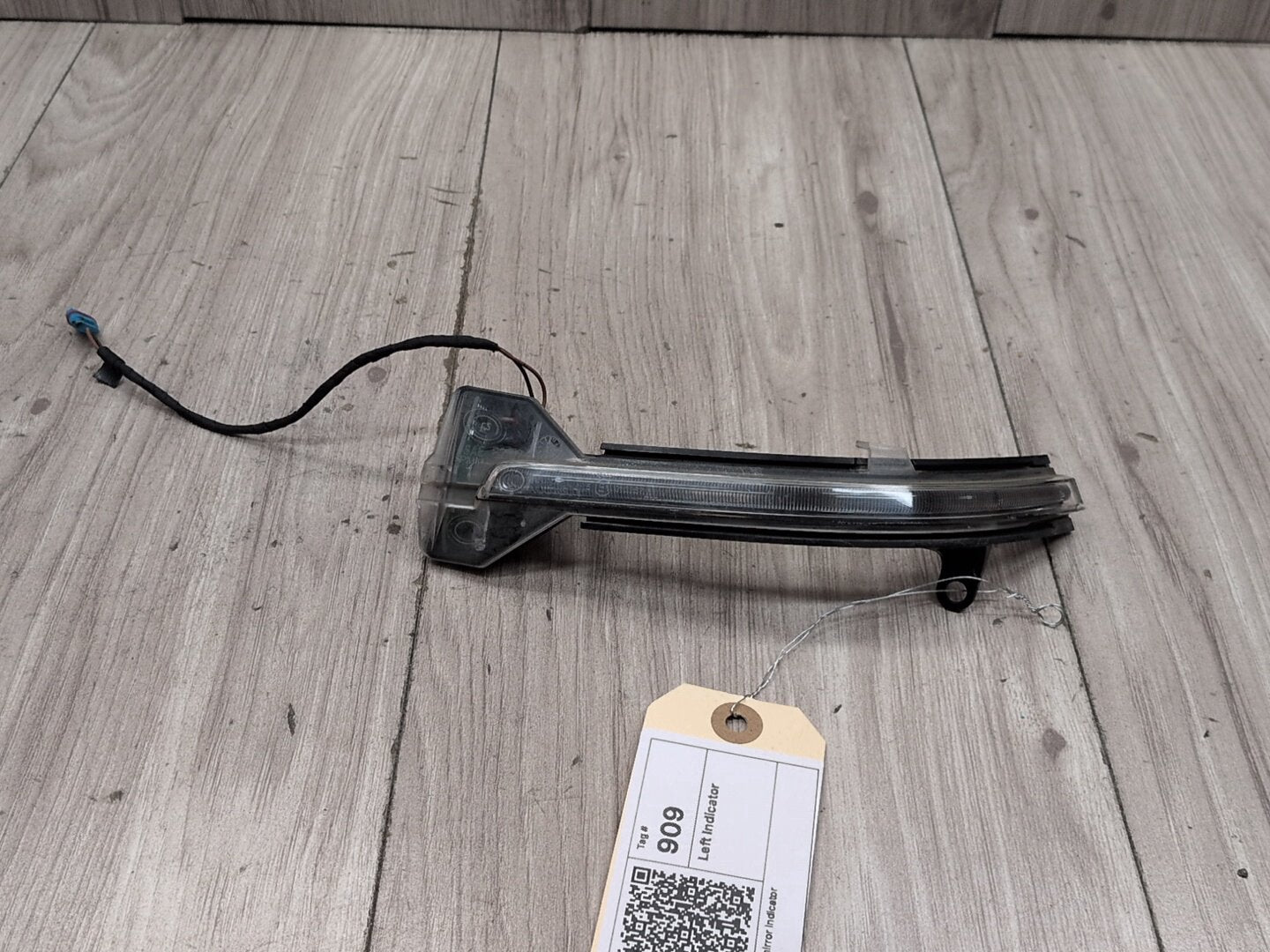 Pre-LCI OEM BMW F01 F02 F06 F12 Left Driver Side Mirror Turn Signal Light Indicator