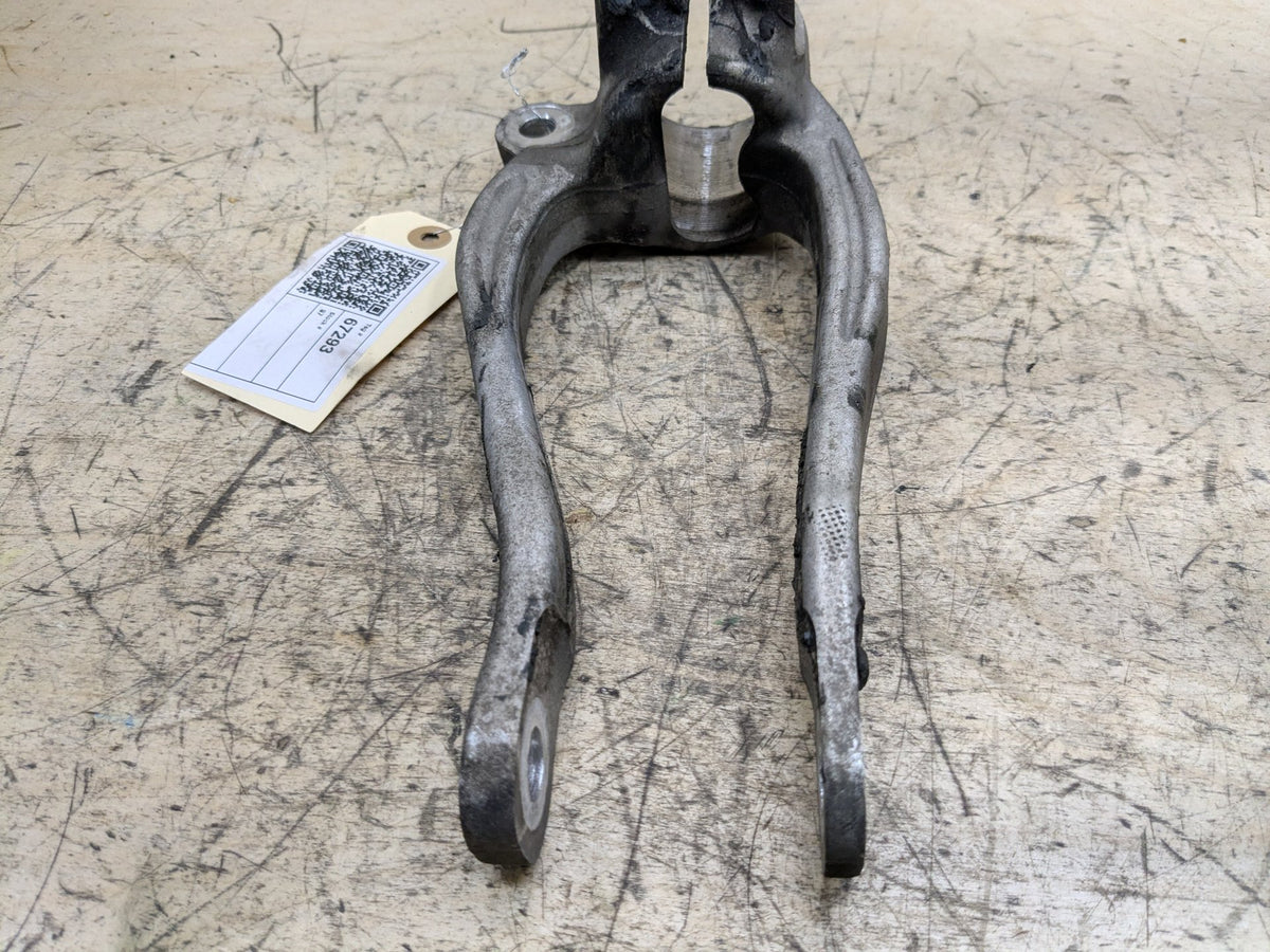 2018-2023 BMW M550i G30 Front Left Driver Spring Strut Shock Absorber Bracket 6861199 OEM