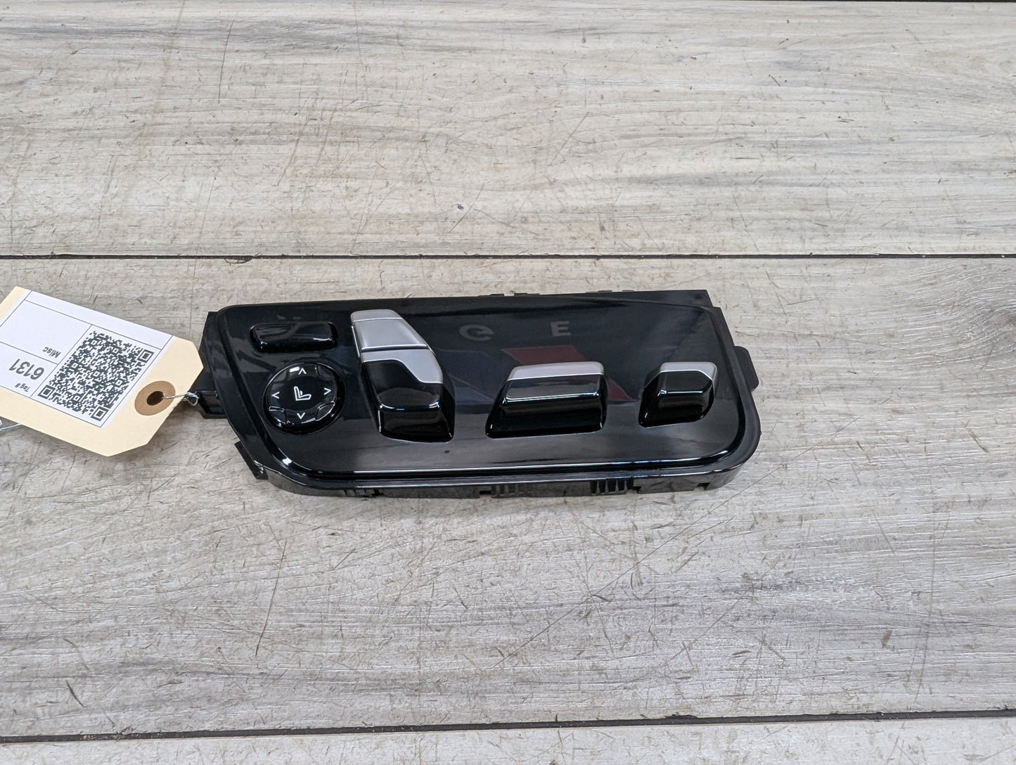 OEM BMW F90 G12 G30 M550 750 M5 Front Right Passenger Seat Adjust Control Switch