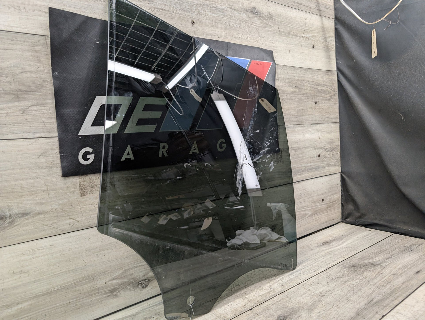 2018 - 2024 BMW X3 G01 Rear Right Passenger Door Window Glass 7416972 B46B20O1