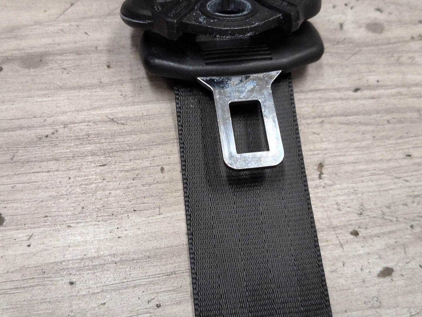 2010-2016 Audi S4 B8 Front Right Passenger Seatbelt Seat Belt Retractor 8K1857706 OEM