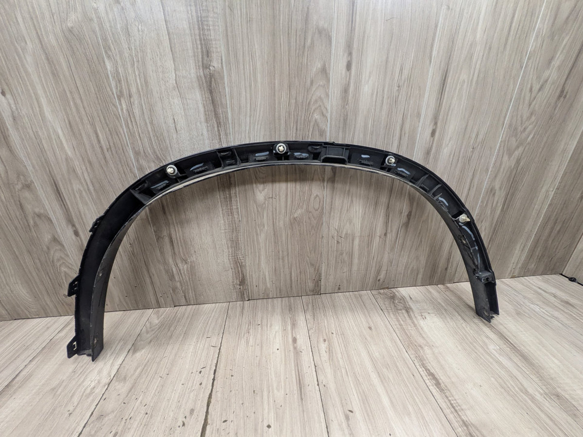2015-2018 BMW X5 F85 Front Left Driver Fender Flare Arch Trim Molding 7326051