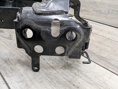 OEM BMW G20 G22 G23 G26 Front Right Passenger Radiator Reinforcement Bracket