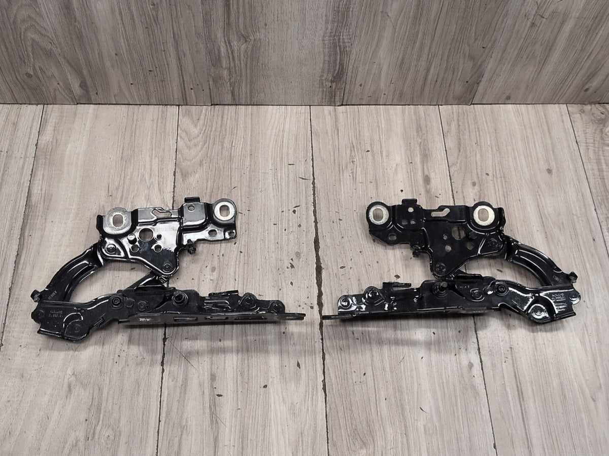 2019-2026 BMW M340i G20 Hood Bonnet Hinges SET 7450588 OEM