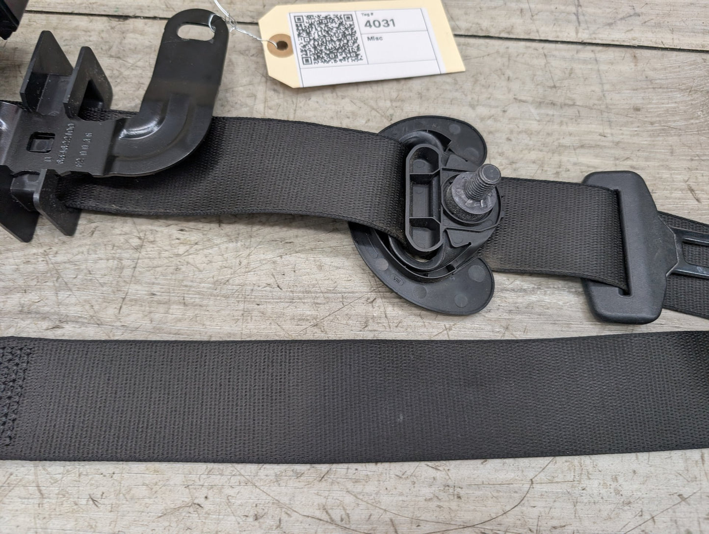 2020-2022 BMW 330i G20 Front Right Passenger Seatbelt Seat Belt Retractor 9460976