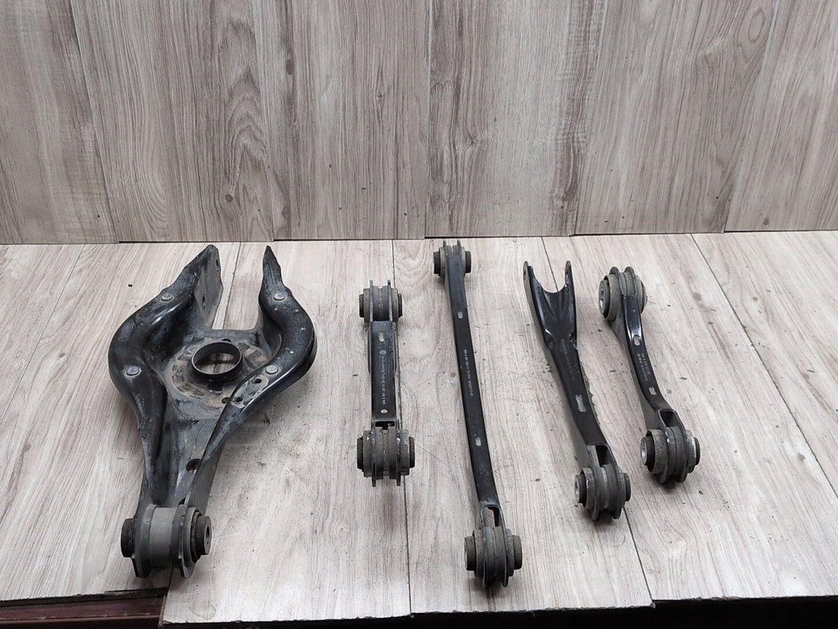 2019-2026 BMW 330i G20 Rear Right Passenger Control Arms SET 6878533