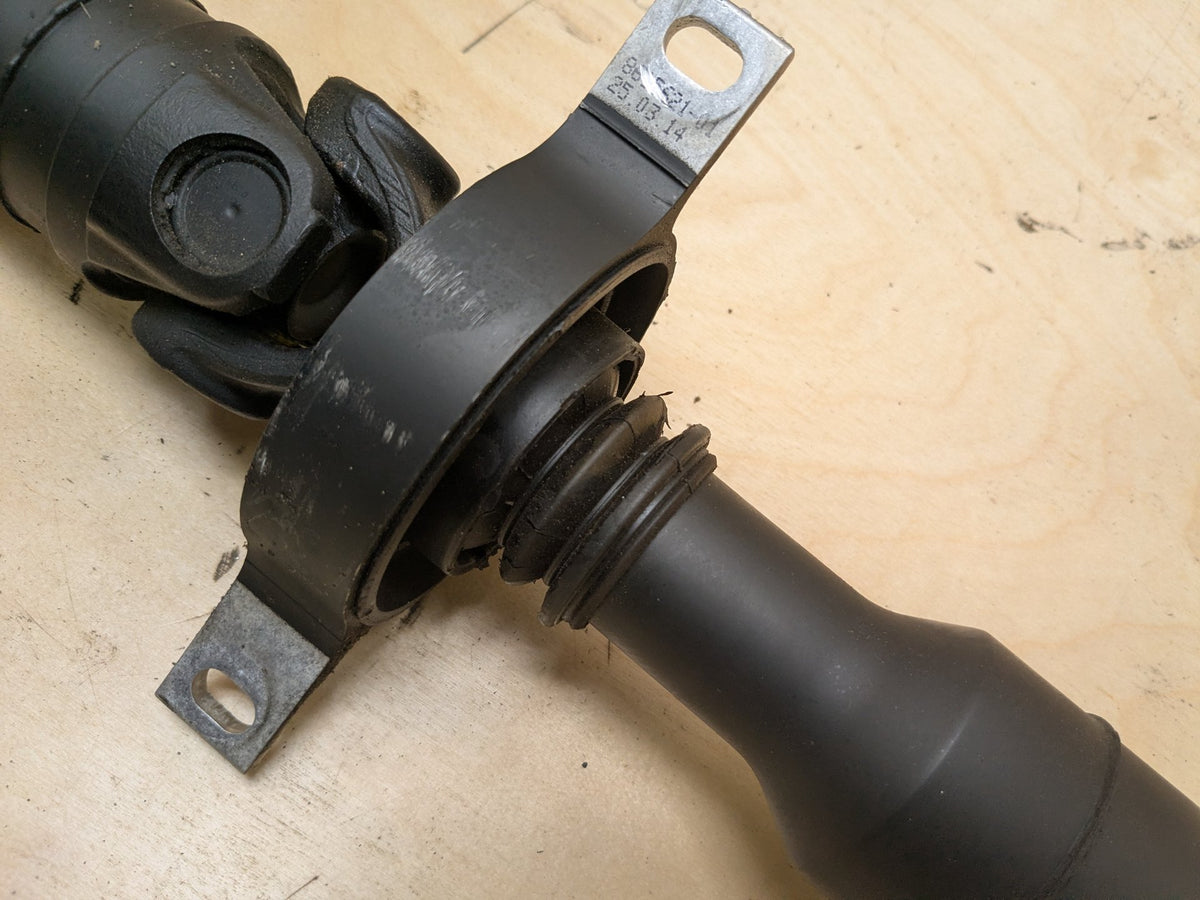 2012-2018 BMW 328i F30 DIESEL Rear Propeller Driveshaft Drive Shaft 7600042 OEM