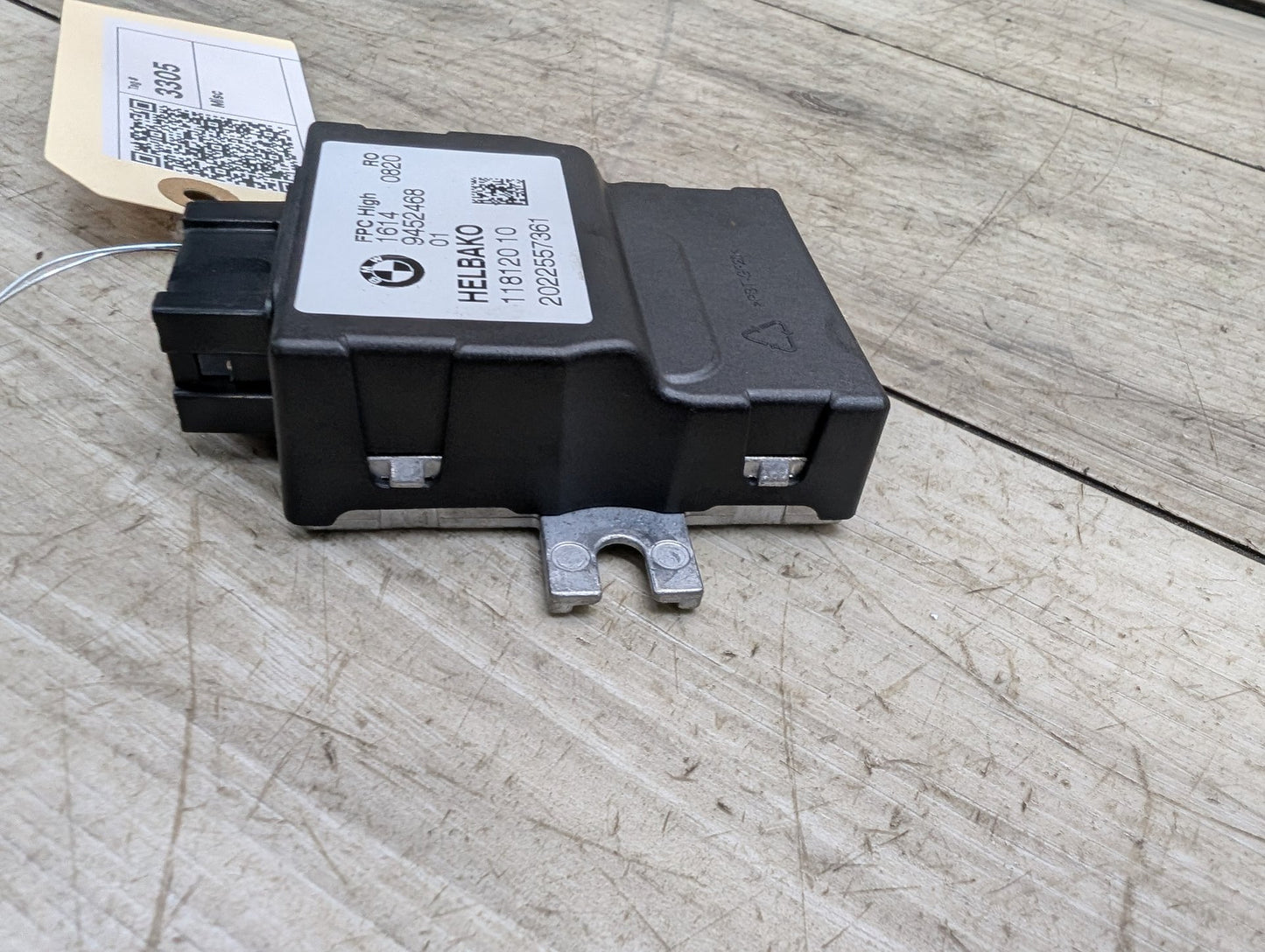 17-24 OEM BMW G01 G05 G12 G20 G22 G42 G30 G80 G82 Fuel Pump Control Module Unit