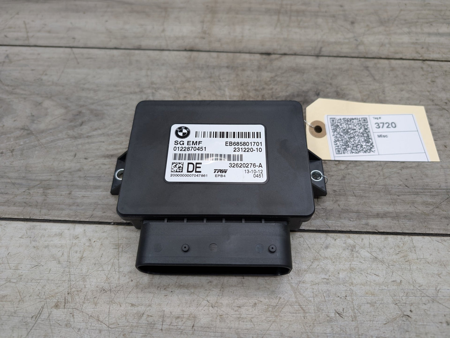 12-18 OEM BMW F10 F06 F12 F13 Electric Parking Park Brake Control Module EMF