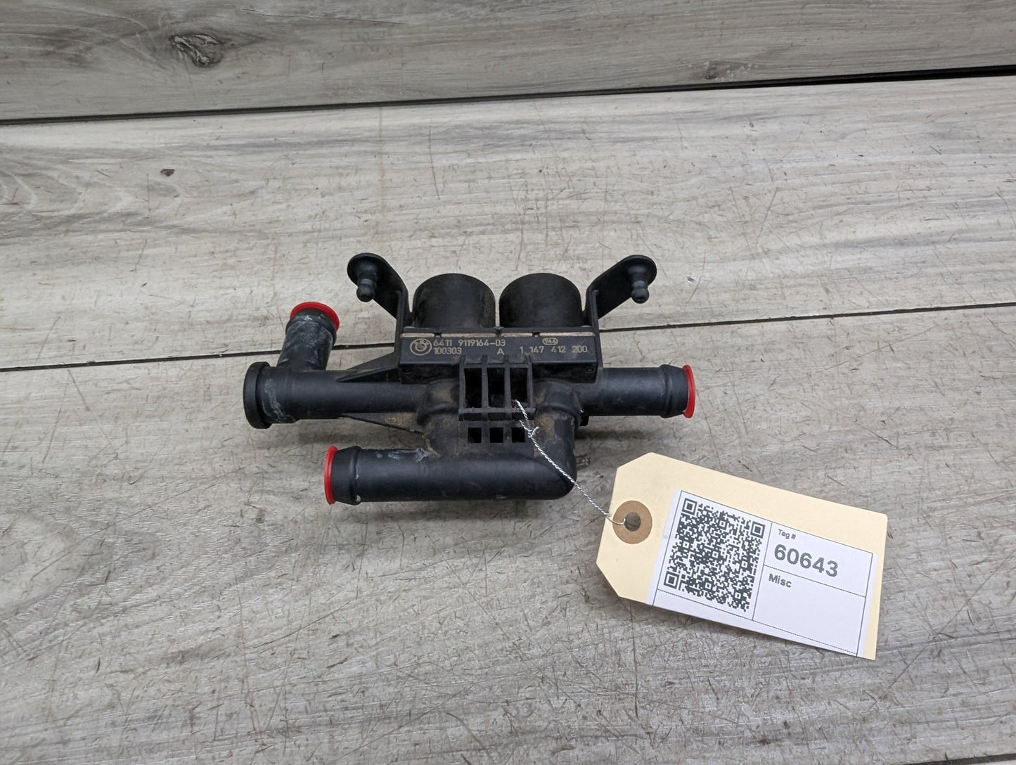 OEM BMW F01 F02 F06 F07 F10 F12 F13 M5 M6 Engine Water Heater Control Valve Pump