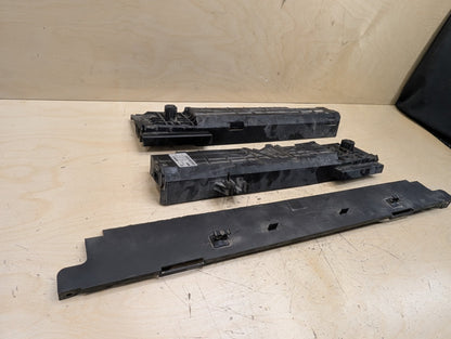 2012-2018 BMW 320i F30 Cooling Radiator Brackets SET 7600904 OEM
