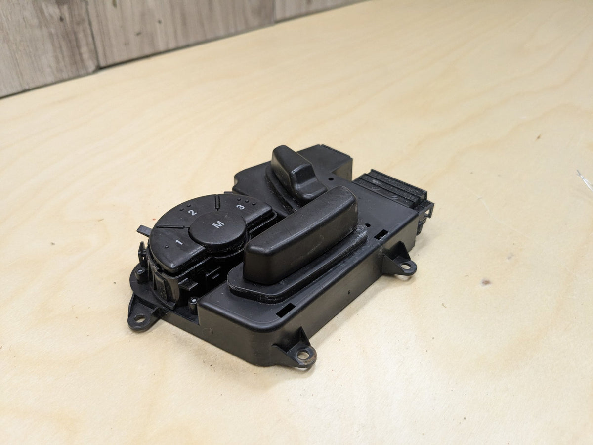 2009-2011 Mercedes-Benz SLK-Class R171 Front Left Driver Seat Switch A1718209810