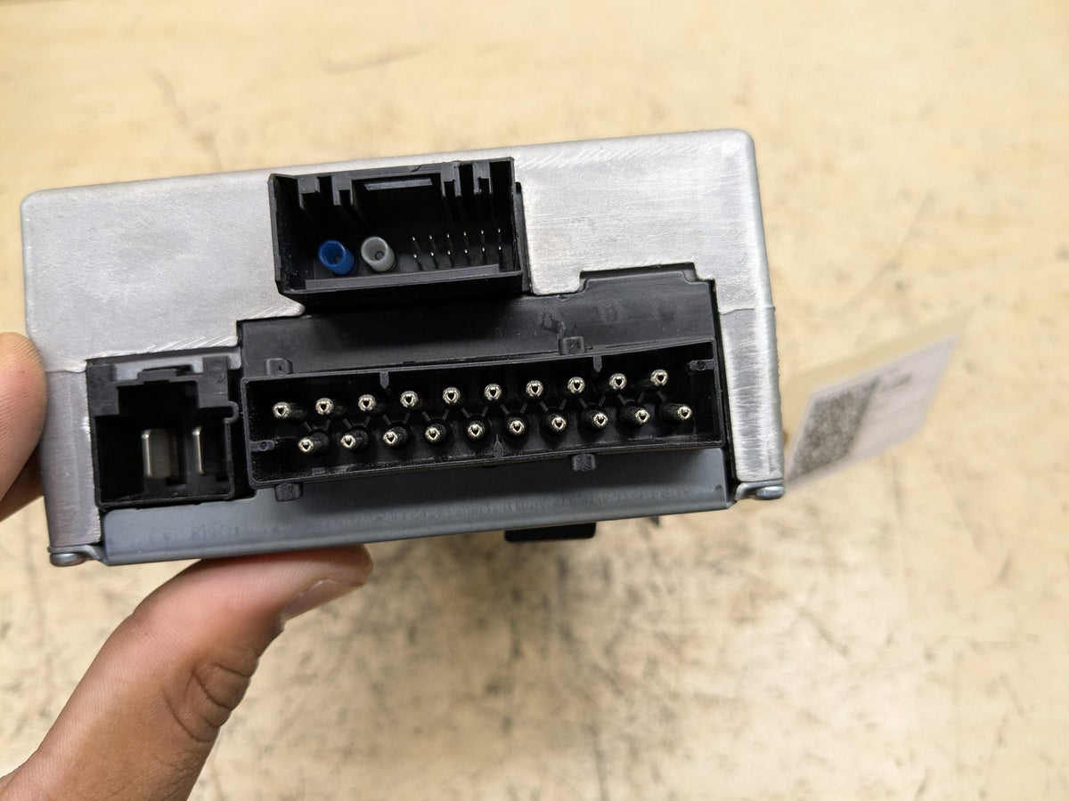 2018-2023 BMW M550i G30 Stereo Audio Amp Amplifier 6995395 OEM