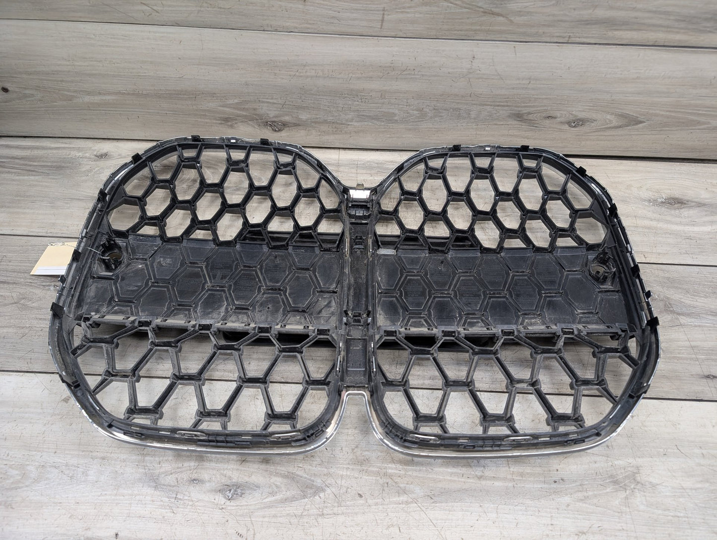 2021-2026 BMW 430i G22 Front Middle Center Bumper Cover Grille 7486809