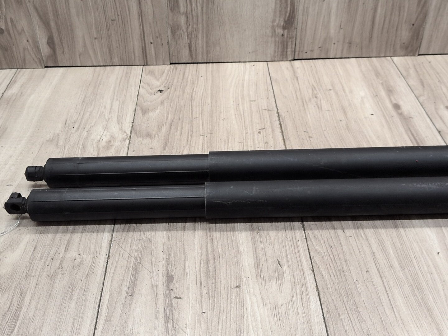 2019 - 2026 BMW X5 G05 Rear Left Right Liftgate Trunk Lid Strut Shock Supports SET 2760699 N63B44M3