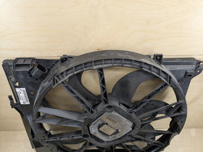 2007-2013 BMW 328i E92 Radiator Cooling Fan Shroud Assembly SET 7581653