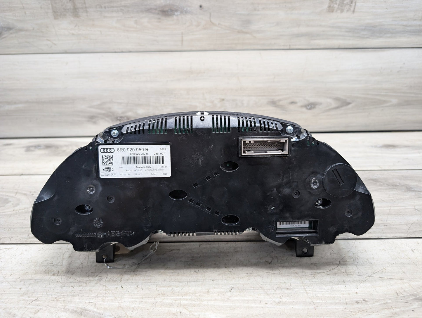 2009 - 2017 Audi Q5 8R Instrument Speedometer Guage Cluster 8R0920950R EA888