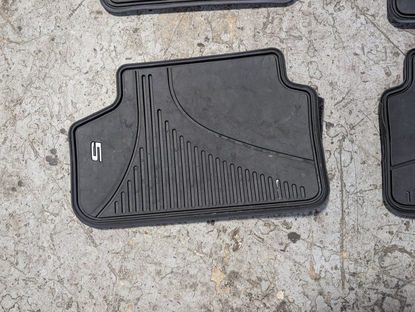 2017-2023 BMW 530i G30 Front Rear Left Right All Weather Mat Carpet Floor Mats SET 2414218