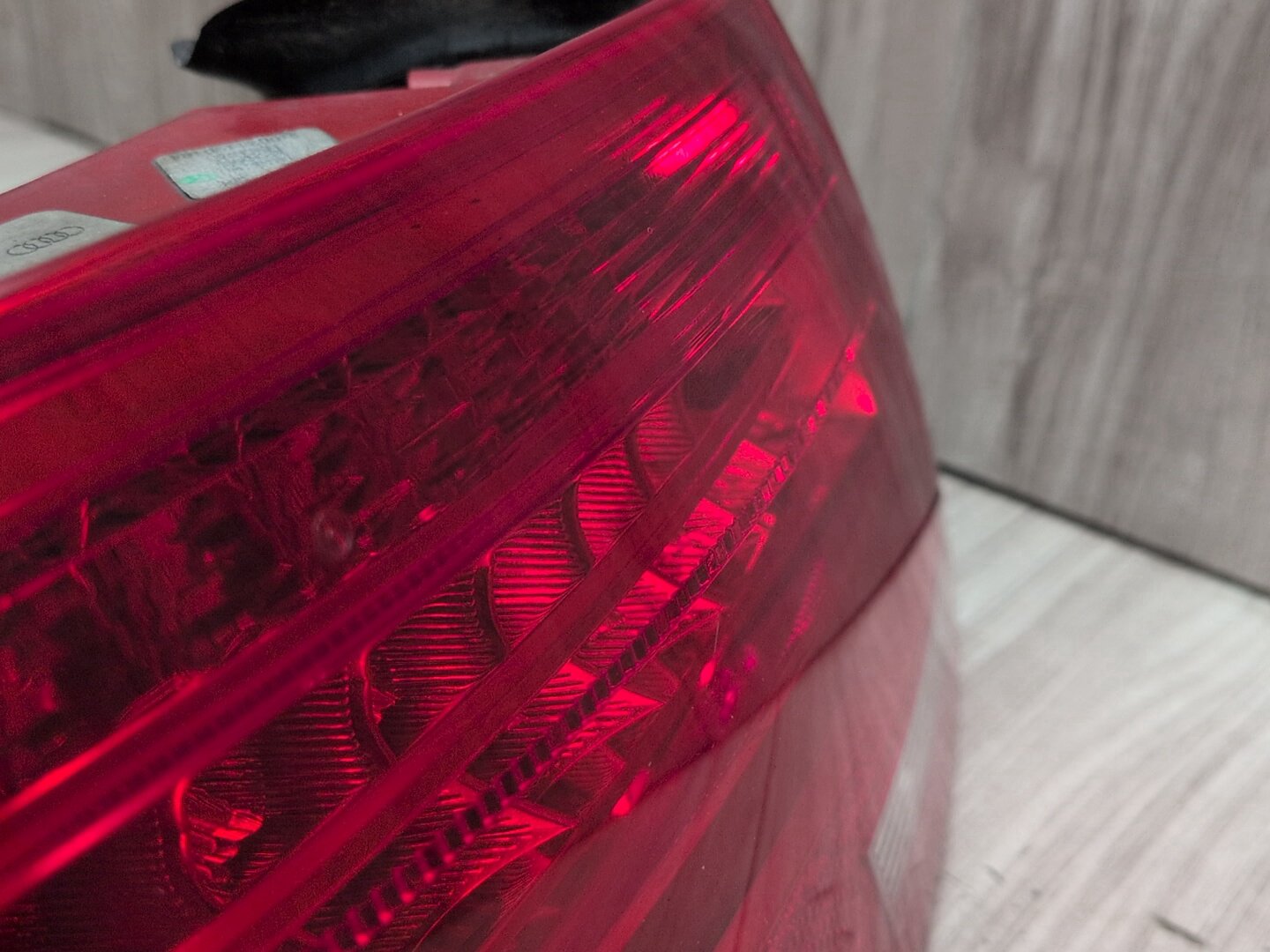 2008 - 2017 Audi S5 8T Rear Right Passenger Outer Tail Light 8T0945095J