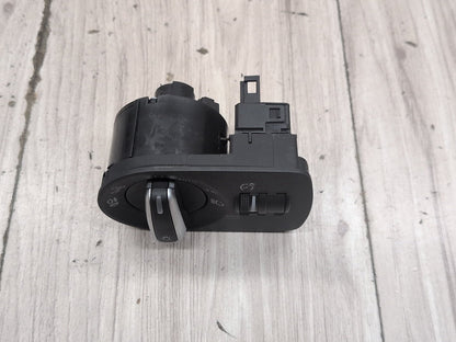 2015-2018 Audi Q3 8U Headlamp Switch 8P0919093