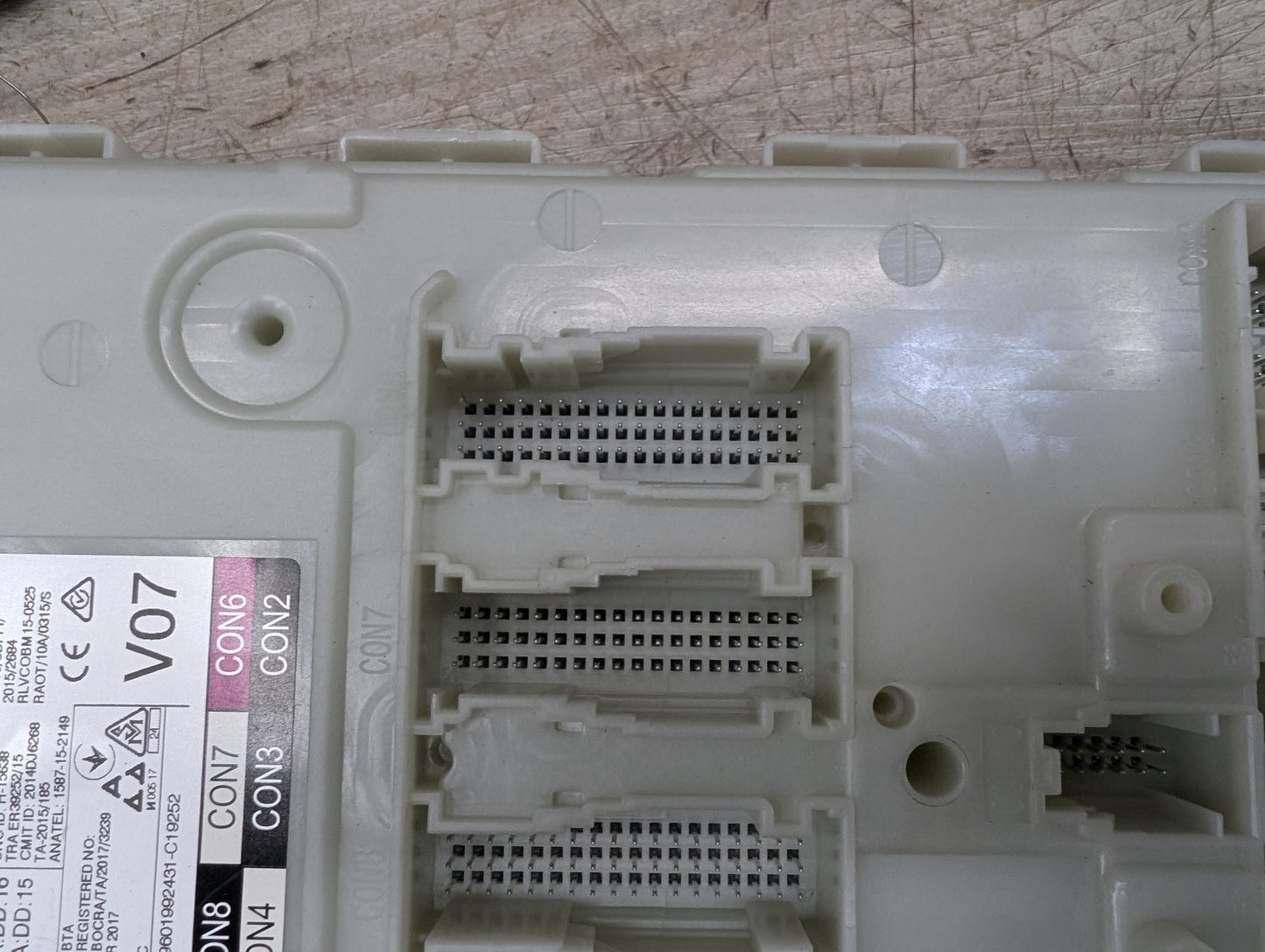 2018 - 2024 BMW X3 G01 Bdc Body Domain Fem Control Module w/ Key 9436419 B58B30O1