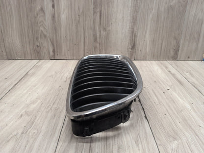 2011-2016 BMW M5 F10 Front Right Passenger Upper Bumper Cover Kidney Grille OEM