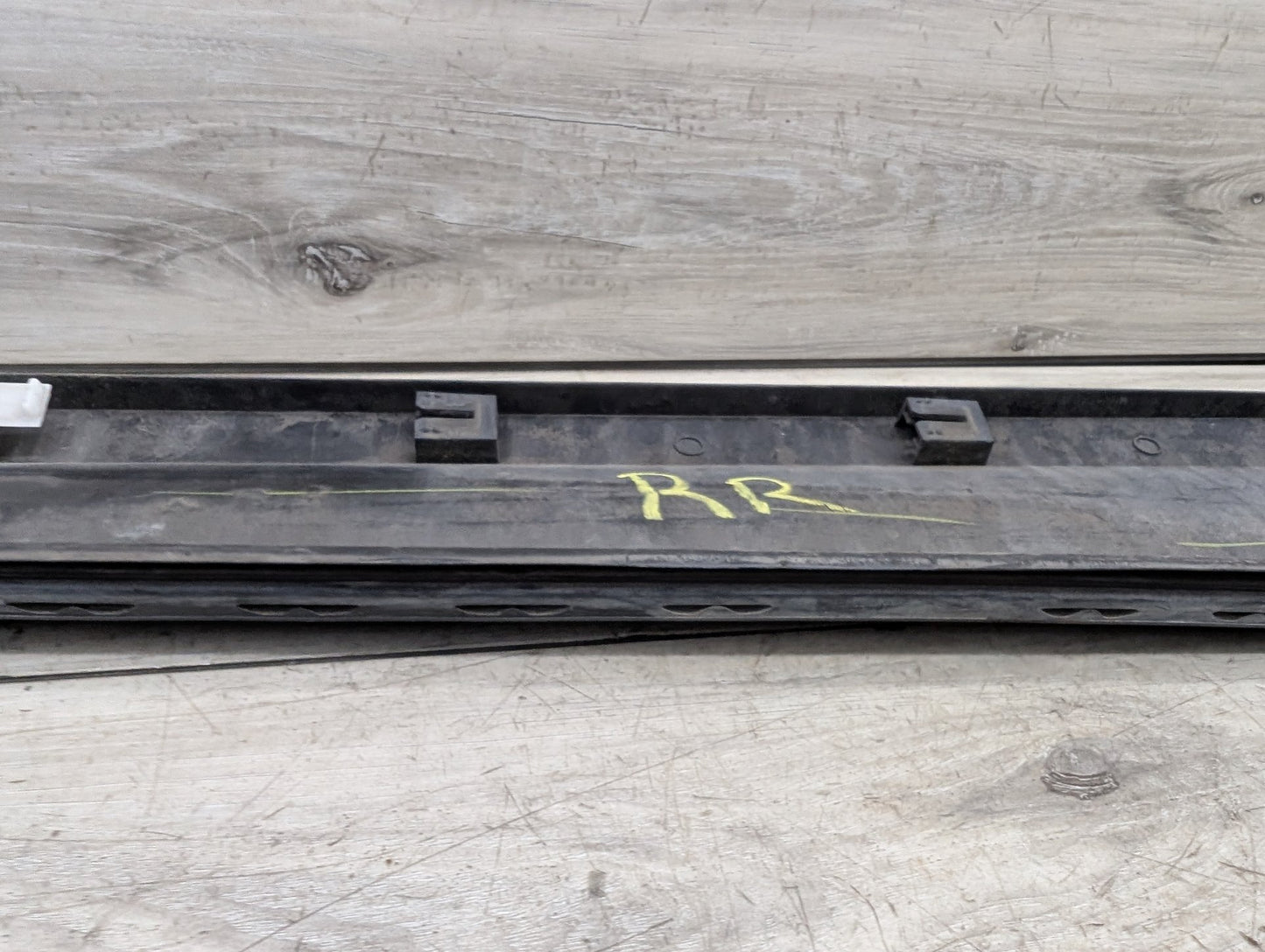 2011 - 2017 BMW X3 F25 Rear Right Passenger Exterior Door Trim Molding 7220612 N55B30M0
