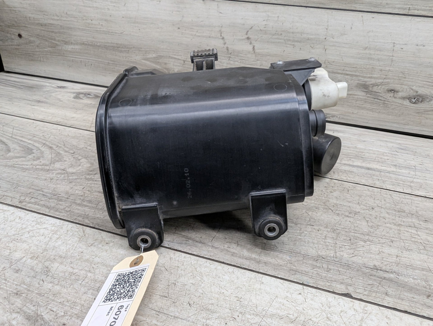 2011-2016 BMW 535i F10 Fuel Vapor Charcoal Canister 7245541