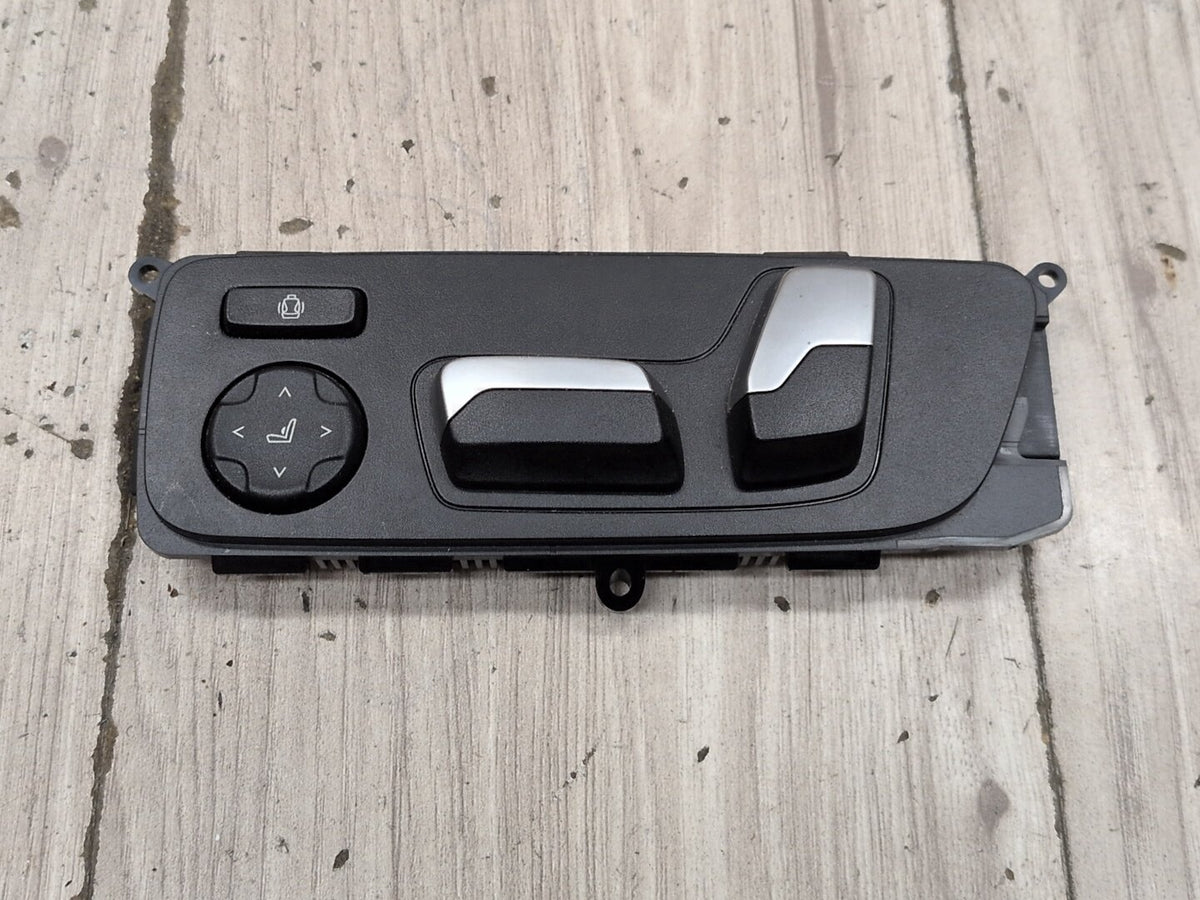 2019-2026 BMW M340i G20 Front Left Driver Seat Control Switch 6826025 OEM