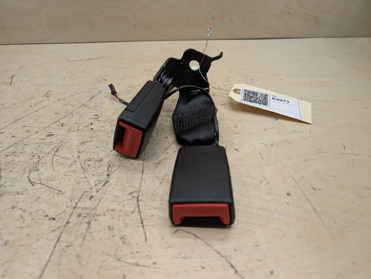 2018-2024 BMW X3 G01 Rear Right Passenger Seatbelt Seat Belt Buckle 7414288 OEM