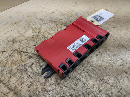 OEM BMW G11 G12 G14 G15 G16 G30 B+ Junction Terminal Power Relay Fuse Box
