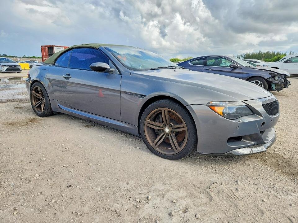 2007 BMW M6 E64 S85B50A