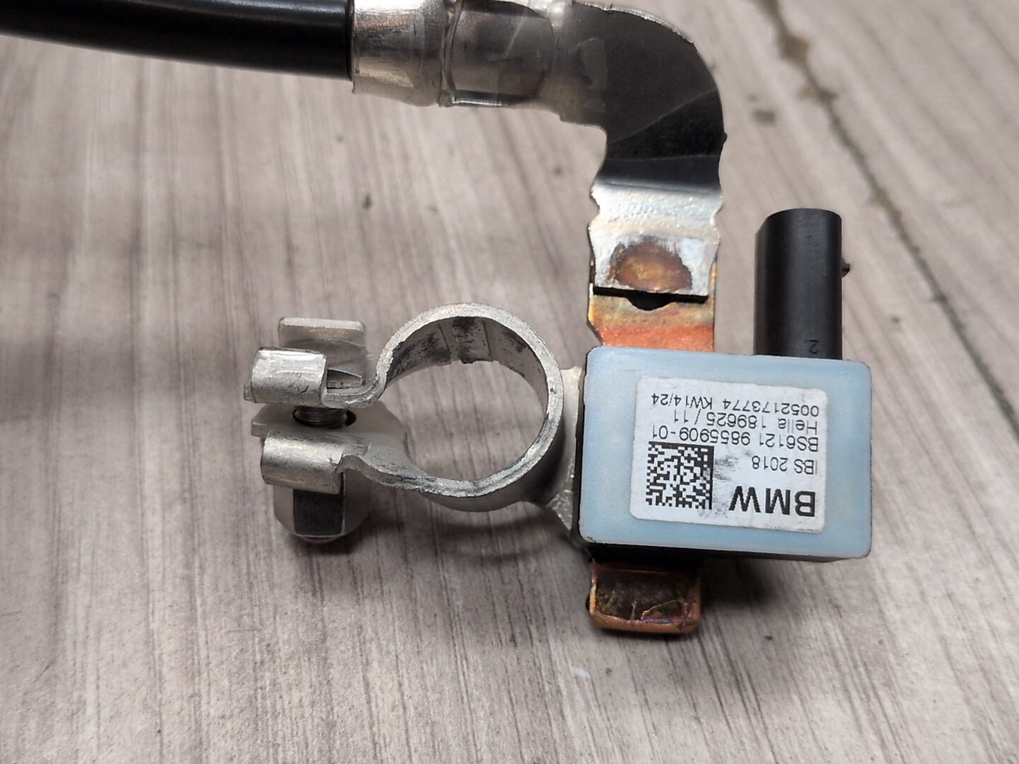 OEM BMW G05 G07 G20 G22 G23 G26 G42 Battery Negative Cable Terminal IBS Sensor