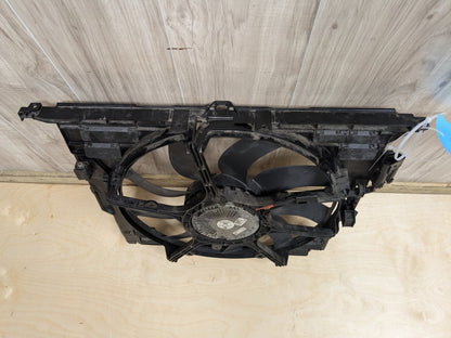 2011 - 2016 BMW 535i F10 Radiator Fan Shroud Housing w/ Motor 7647652 N55B30A