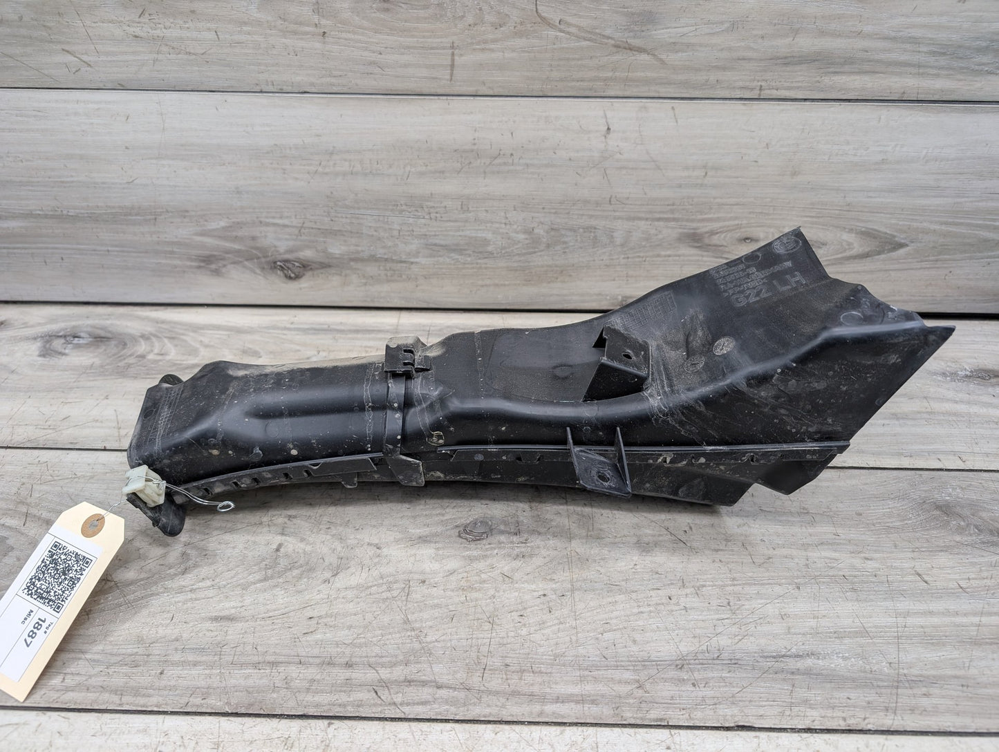 2021-2026 BMW 430i G22 Left Driver Brake Air Duct 5A32061
