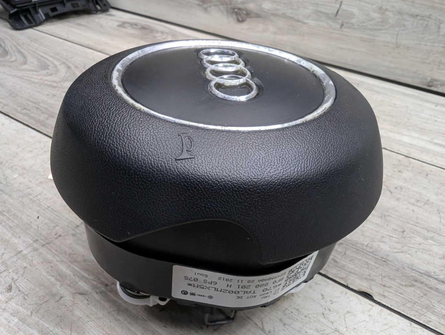 2008 - 2017 Audi S5 8T Steering Wheel Airbag Air Bag 8F0880201H