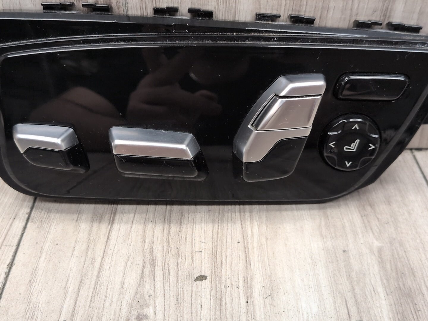 OEM BMW F90 G12 G30 530 540 M550 M5 Front Left Driver Seat Adjust Control Switch