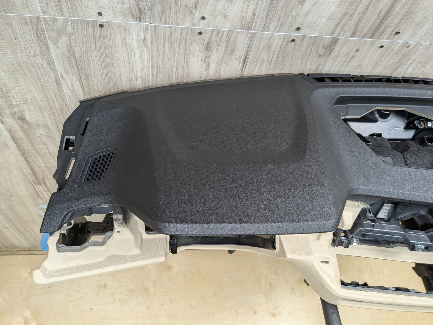 Pre-LCI OEM BMW G20 G22 G23 Dashboard Dash Board Panel BLACK/BEIGE 9476383