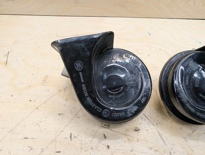 2012-2018 BMW 320i F30 Alarm Horns SET 7300976 OEM