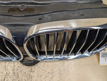2016-2019 BMW 740i G12 Front Left Right Upper Bumper Cover Kidney Grilles SET 8091760 OEM