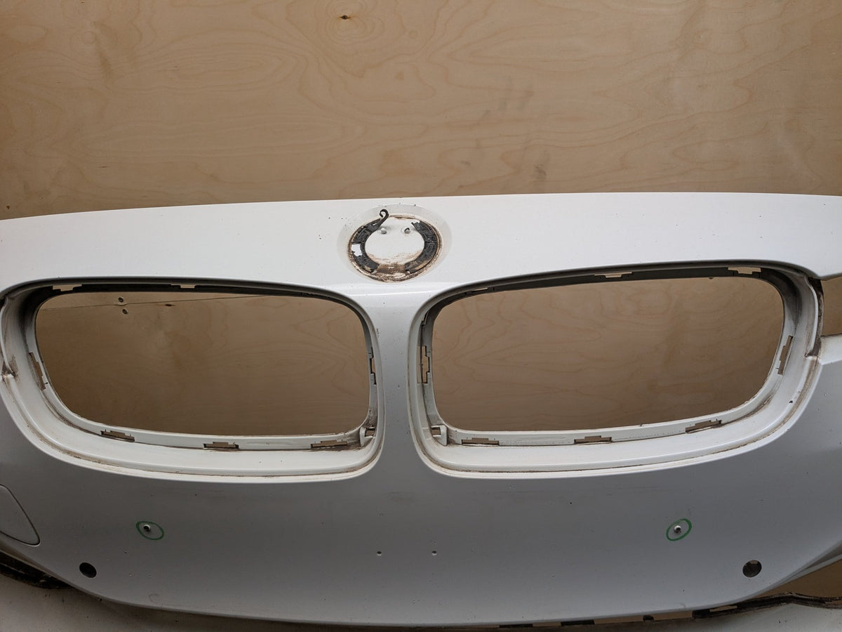 NOTE 2012-2013 BMW 328i 335i F30 Front Bumper Cover White 300