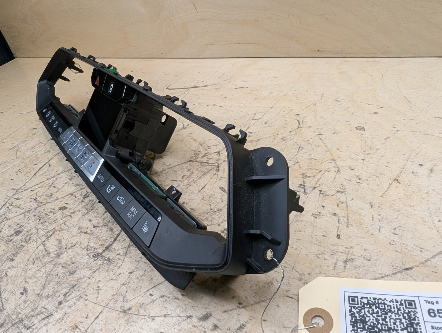 OEM BMW G05 G06 G07 X5 X6 X7 Dash AC Vent Heater Climate Control Switch Panel