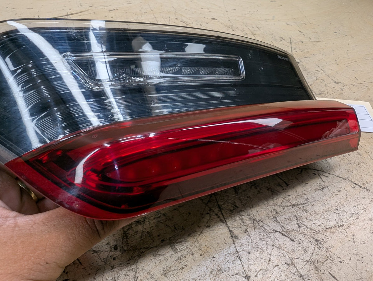 2019-2026 BMW 330i G20 Rear Right Passenger Inner Tail Light 7420456 OEM