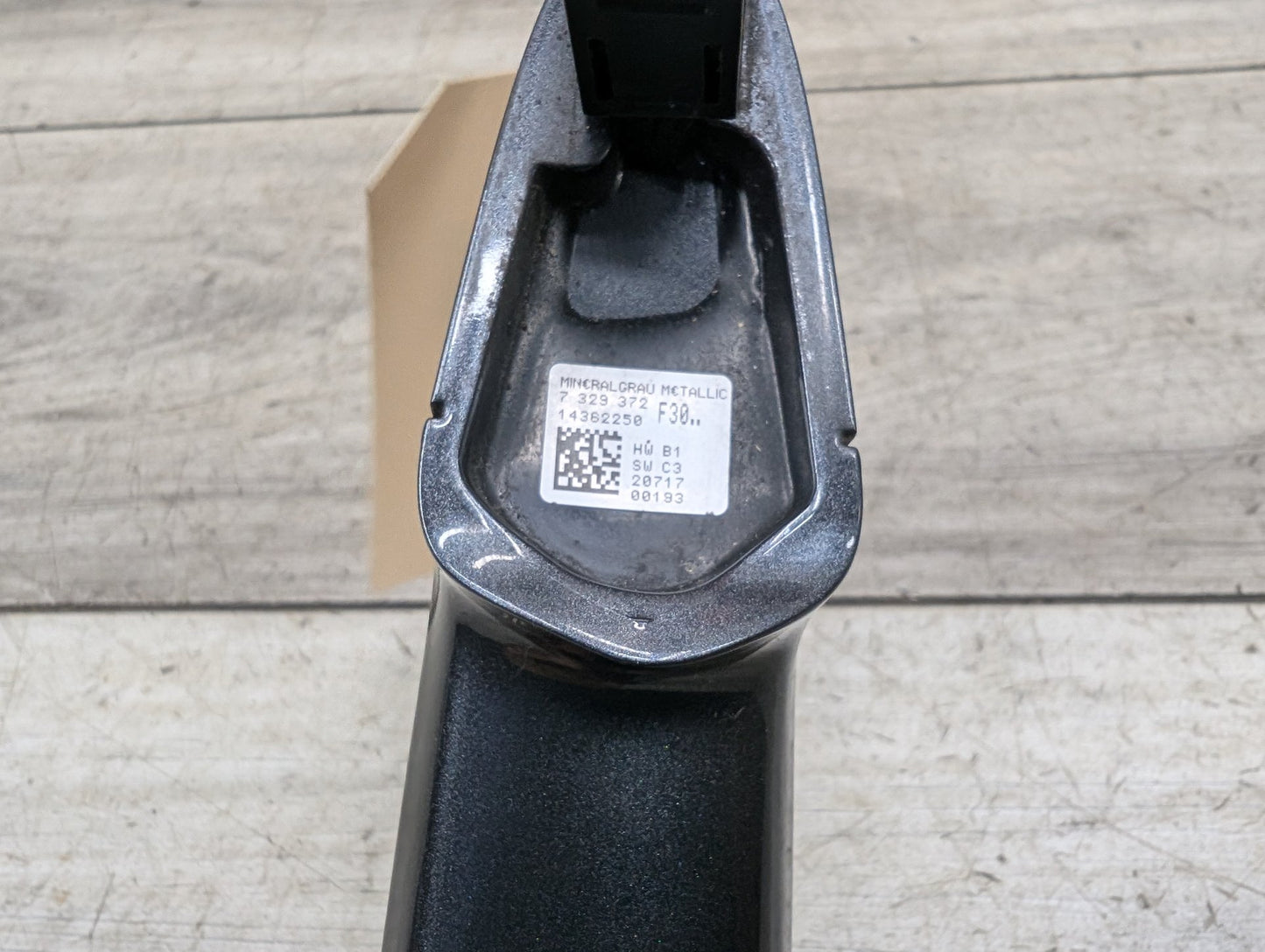 12-18 OEM BMW F30 F32 F80 Front Right Passenger Door Handle COMFORT ACCESS Gray