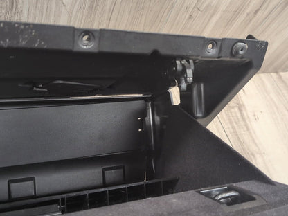 2004-2010 BMW M6 E64 Dashboard Dash Board Panel Glove Box Assemly 8040864 OEM