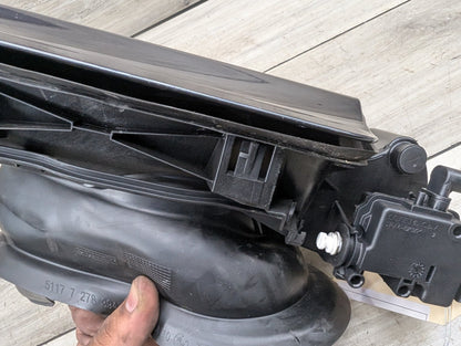 2014-2019 BMW 340 F34 Gas Cover Assembly 7278394