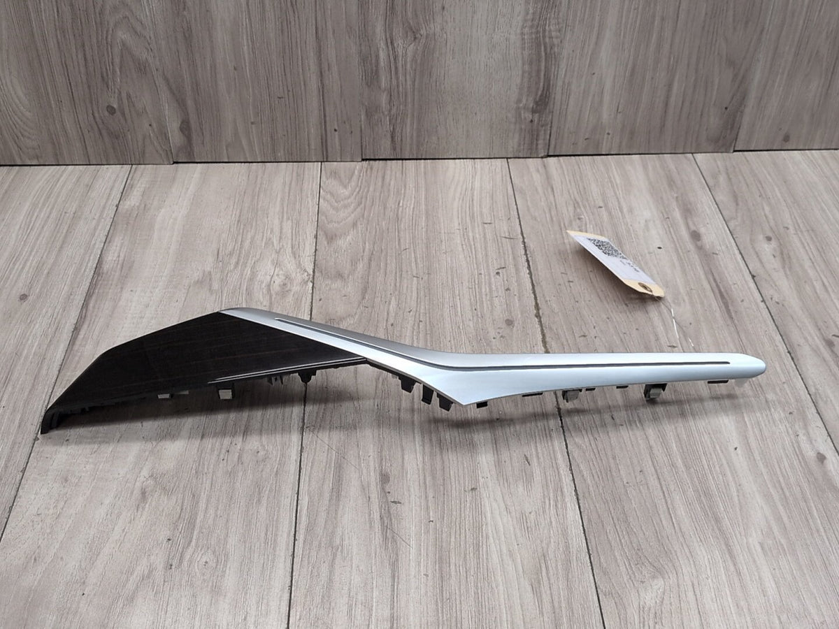 OEM BMW G05 G07 X5 X7 Front Rear Right Interior Door Trim w/ Ambient Lighting